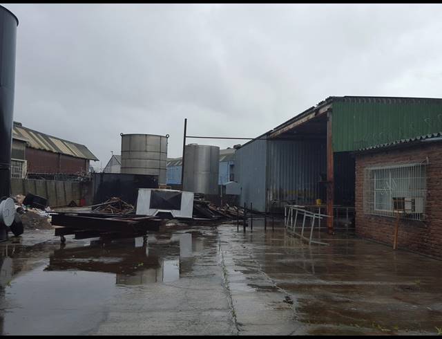 745M² FACTORY FOR SALE IN STIKLAND